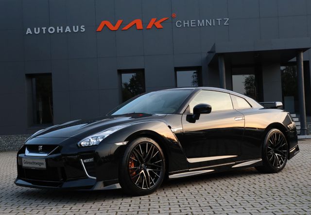 Nissan GT-R Prestige Edition Carbon Bose KeyLess Stock