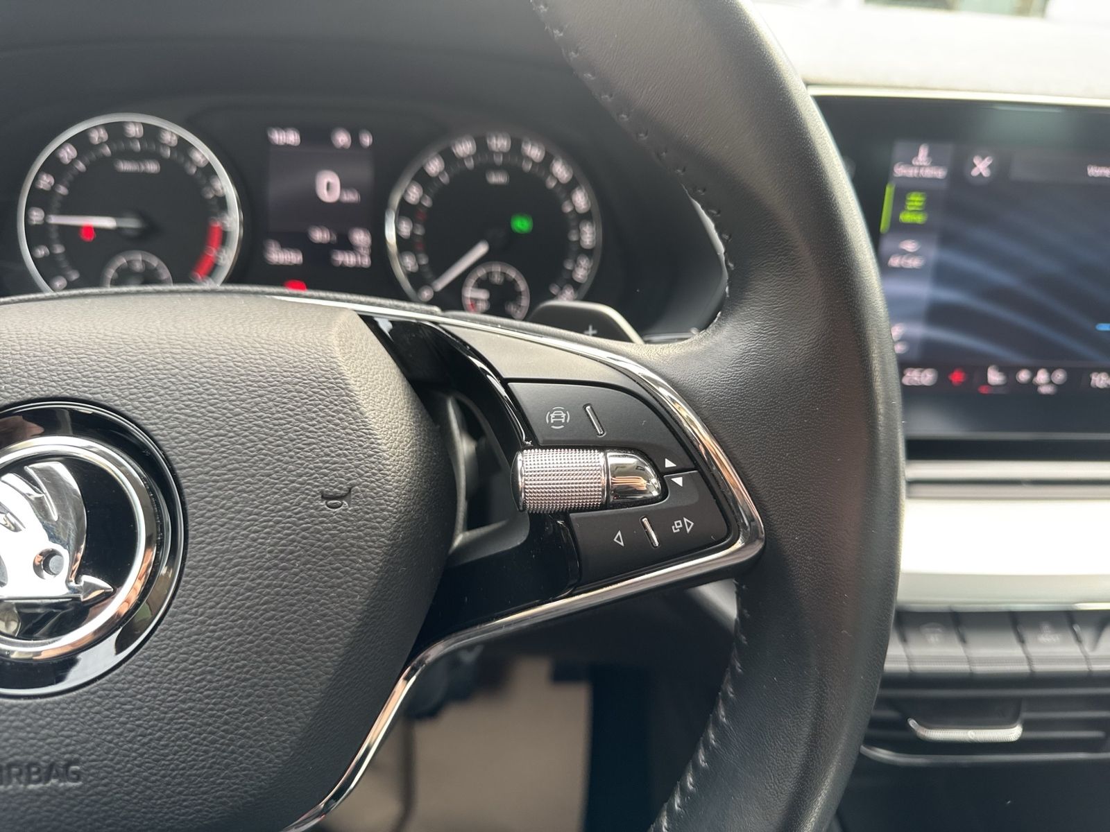 Octavia Combi Clever 2.0 TDI, RearView, LED, SUN