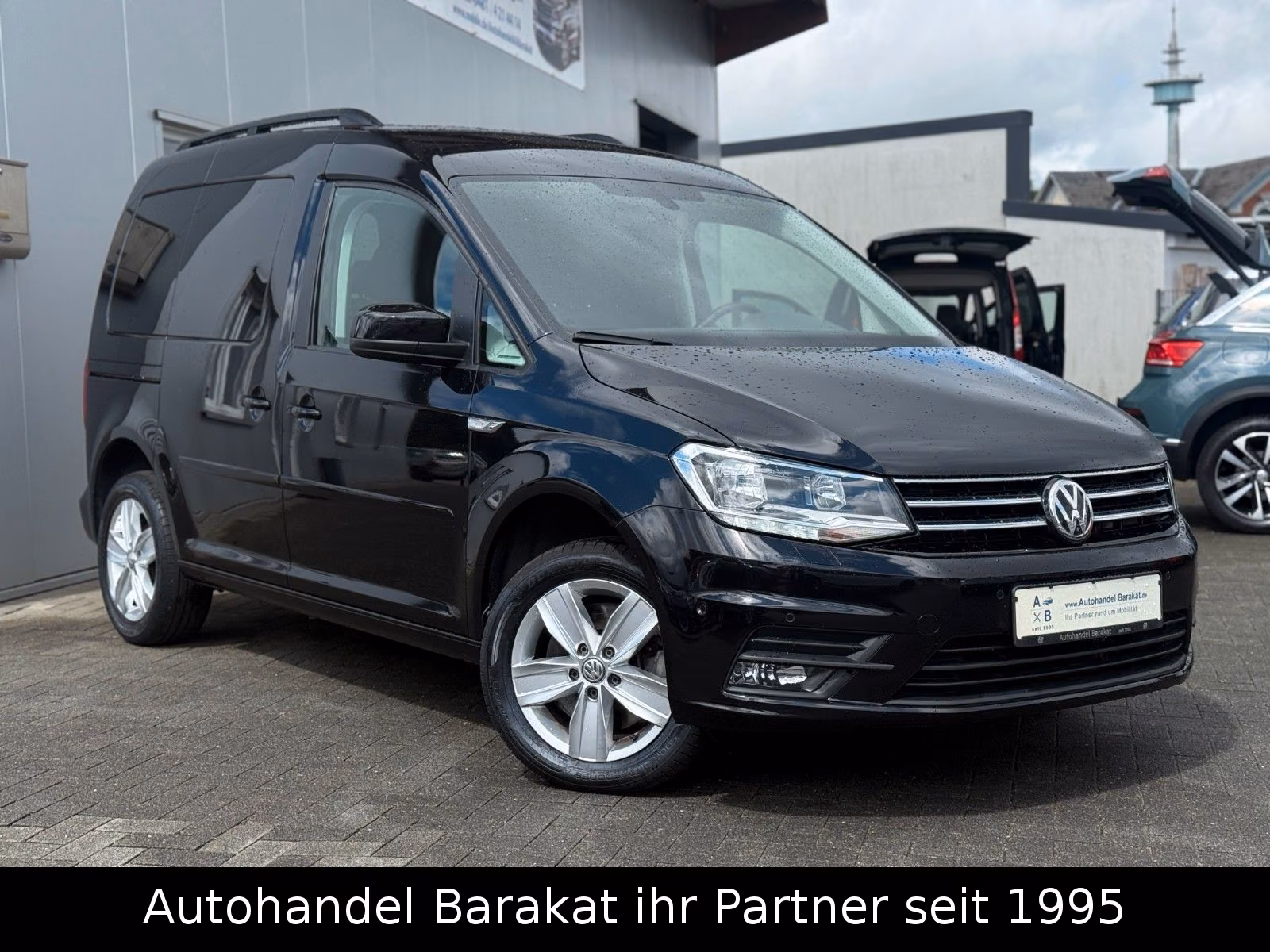 Volkswagen Caddy 1.4 TSI DSG PKW Comfortline BMT AHK APP BT