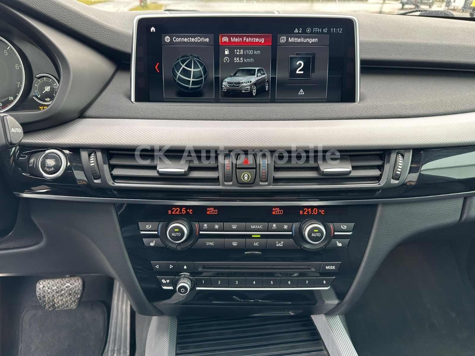 Fahrzeugabbildung BMW X5 xDrive 35i M-Sport/Navi/Pano/Head-Up/LED/AHK