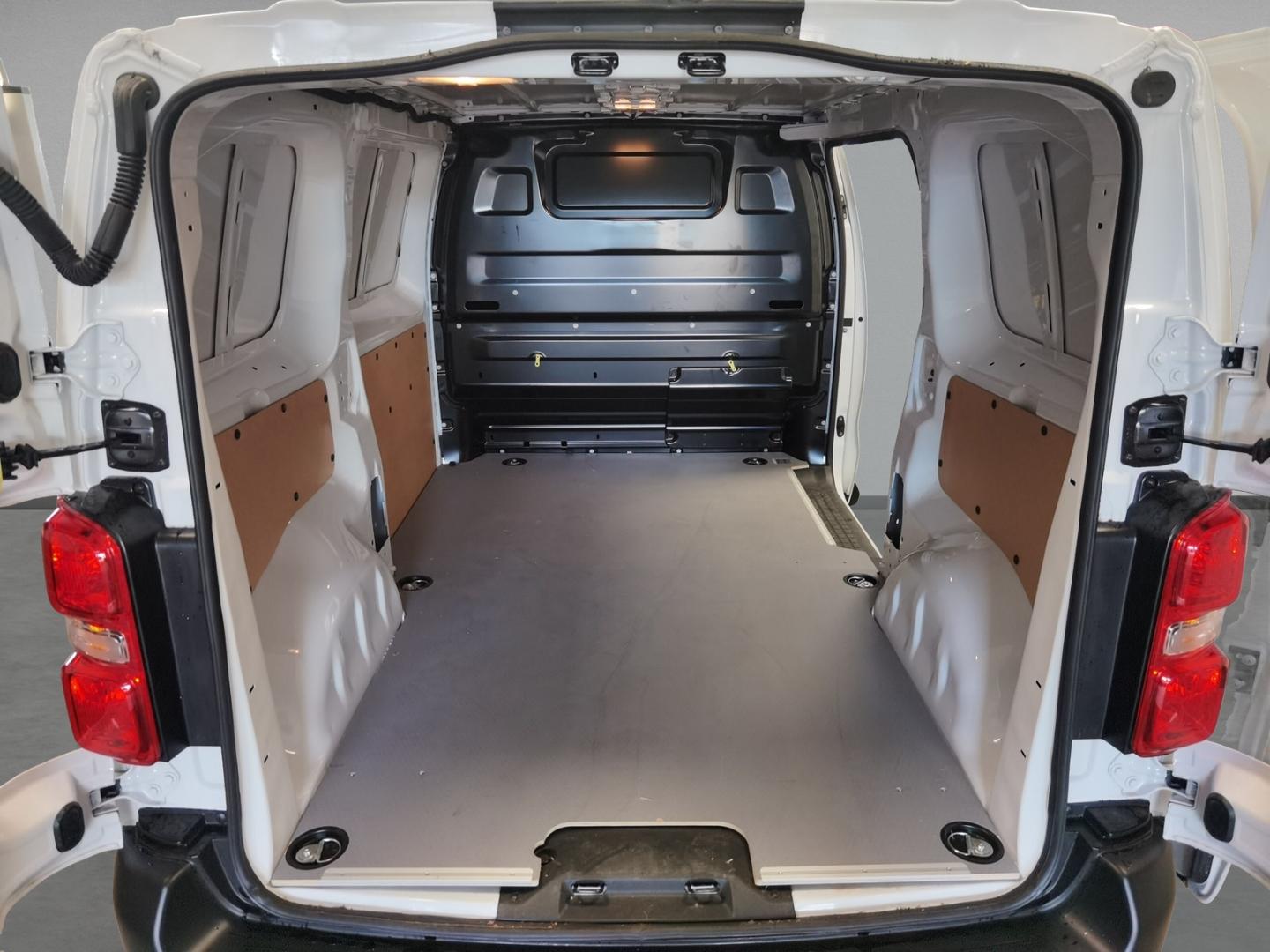 Toyota Proace L1 1.5 D Kasten Work 4-türig ACC DAB Spur