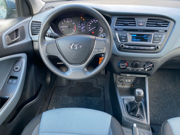 Hyundai i20 Go "Klimaanlage"