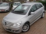 Mercedes-Benz B 160 Sport Edition Automatik Navi aut.Parken - gebrauchte Mercedes-Benz B-Klasse aus dem Jahr 2010