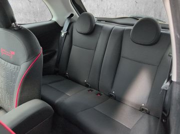 Fiat 500e RED 23.8 kWh Kam.+SHZ+PDC+SpurH+Winterp.