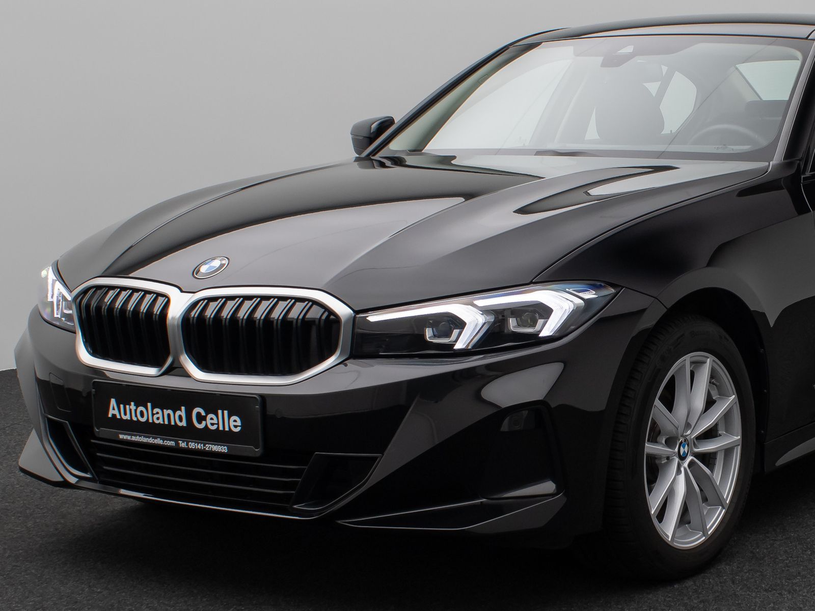 Fahrzeugabbildung BMW 318i GeschwindigReg DAB PDC Cockpit+ Widscreen