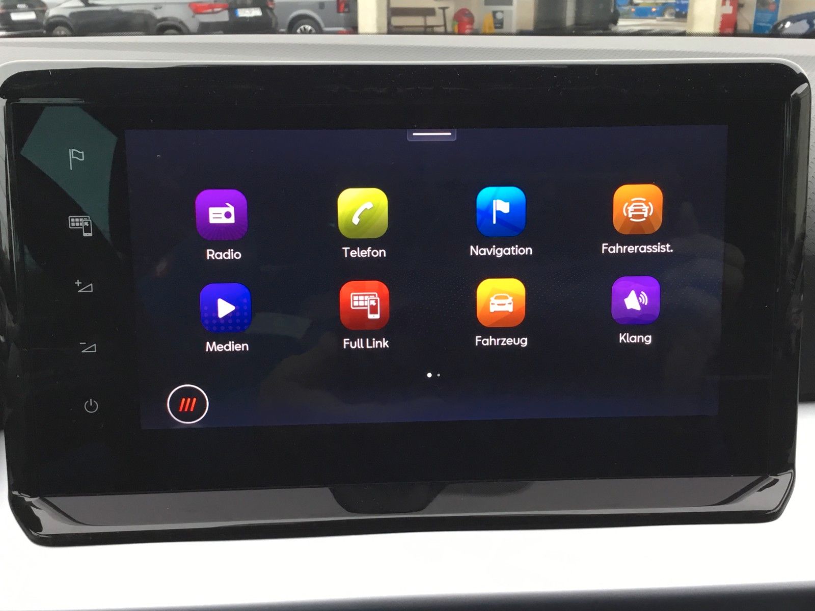 Fahrzeugabbildung SEAT Arona FR 1.5 TSI DSG+AHK+ACC+17"+Navi+Kamera