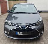 Toyota Yaris 1,5 Hybrid Lounge 2016, Automatik, Navi - Toyota in Lüneburg