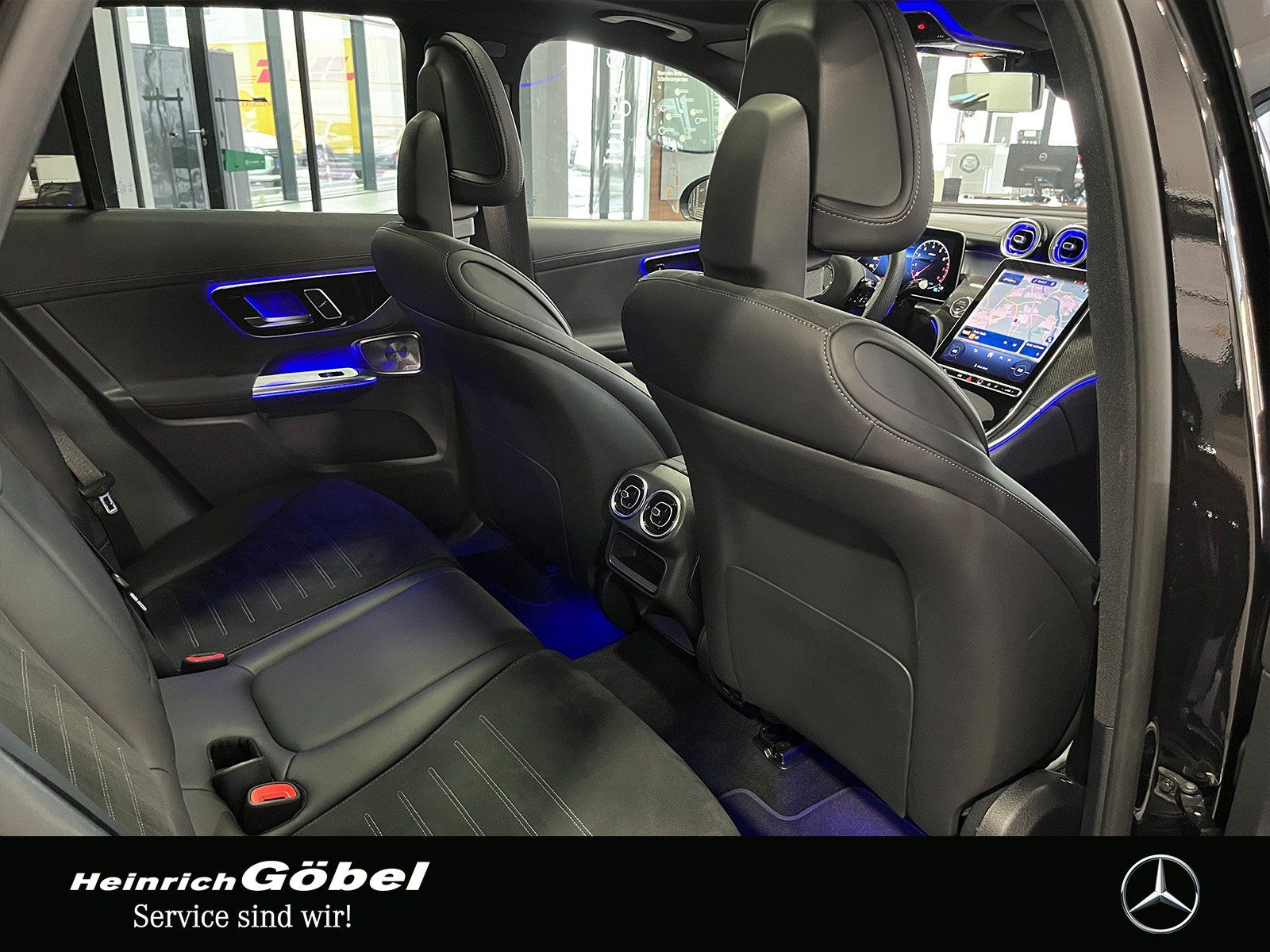 Fahrzeugabbildung Mercedes-Benz GLC 300 4M EDITION-AMG+PANO+AHK+360°+MEMORY+LED