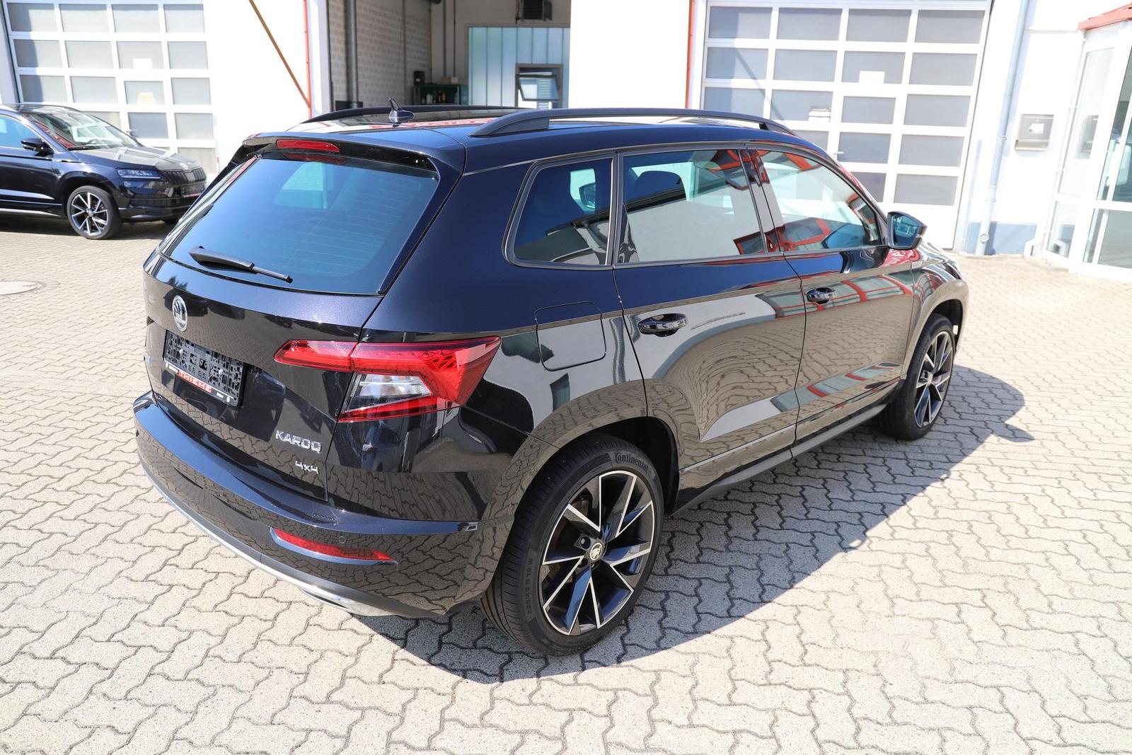 Skoda Karoq Sportline 190PS TSI DSG 4x4 - Navi/ACC/...