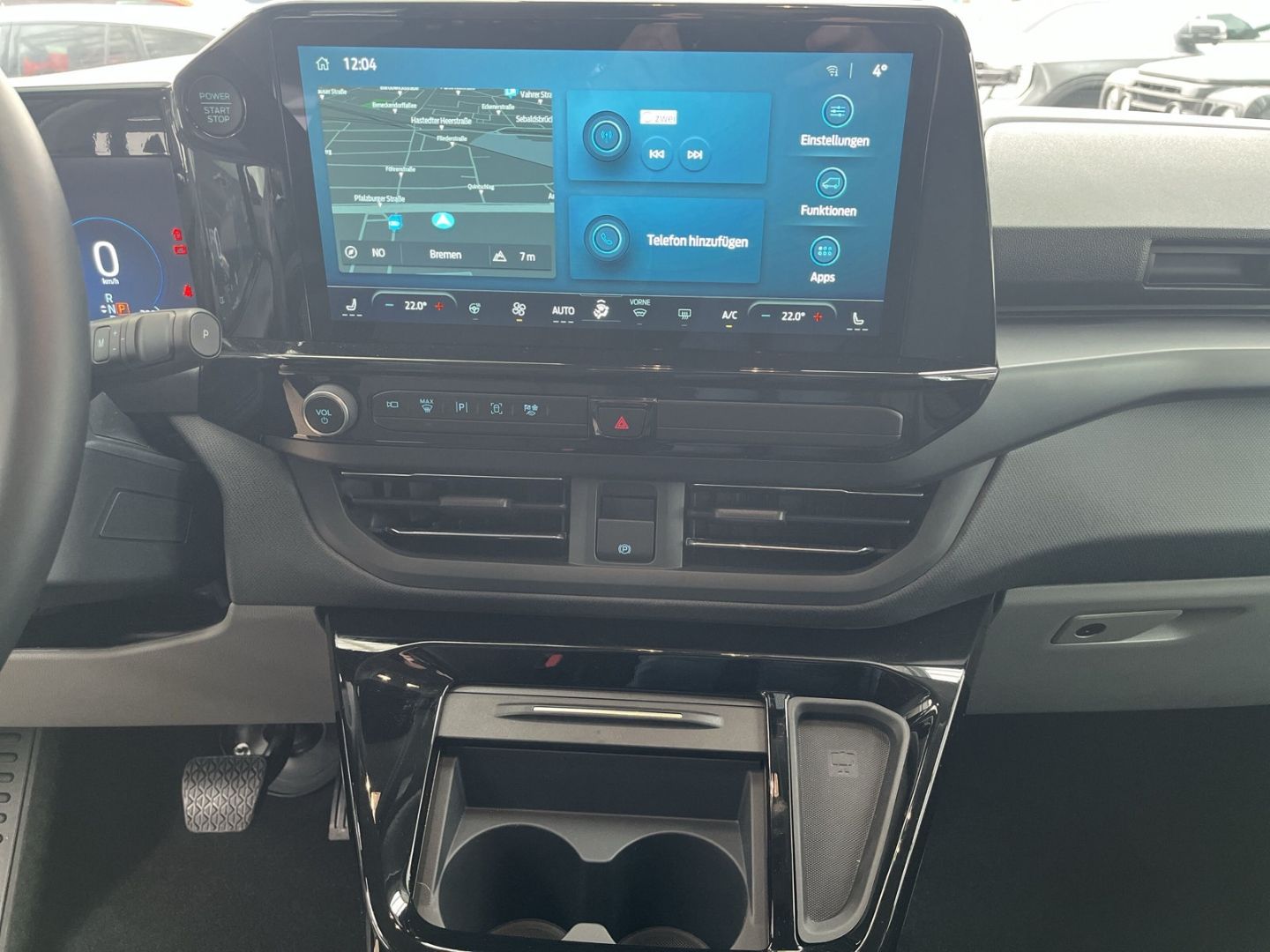 Fahrzeugabbildung Ford Tourneo Custom L1 Titanium mit AHK, 360Kamera un