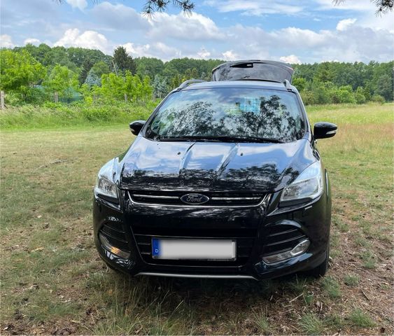 Ford Komfortabler Ford Kuga Titanium 2.0 TDCi 1...