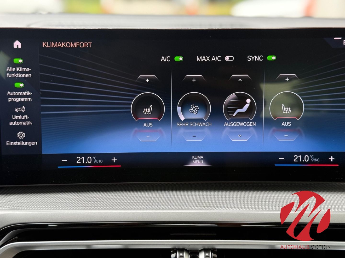 BMW 320 d Facelift Navi HUD GSD Laser LED Temp Parkl foto 23