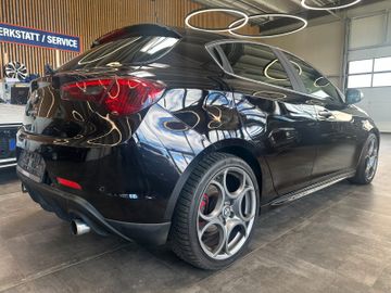 Alfa Romeo Giulietta *BI-XENONAFS)*2-ZONEN*TEMPO*SPORT*