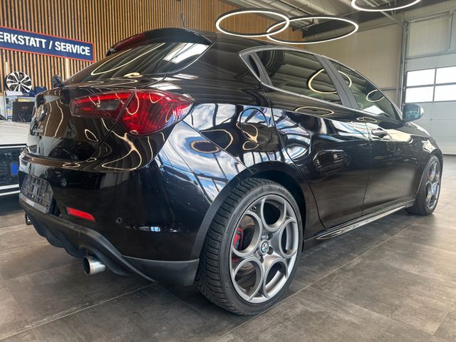 Alfa Romeo Giulietta *BI-XENONAFS)*2-ZONEN*TEMPO*SPORT*