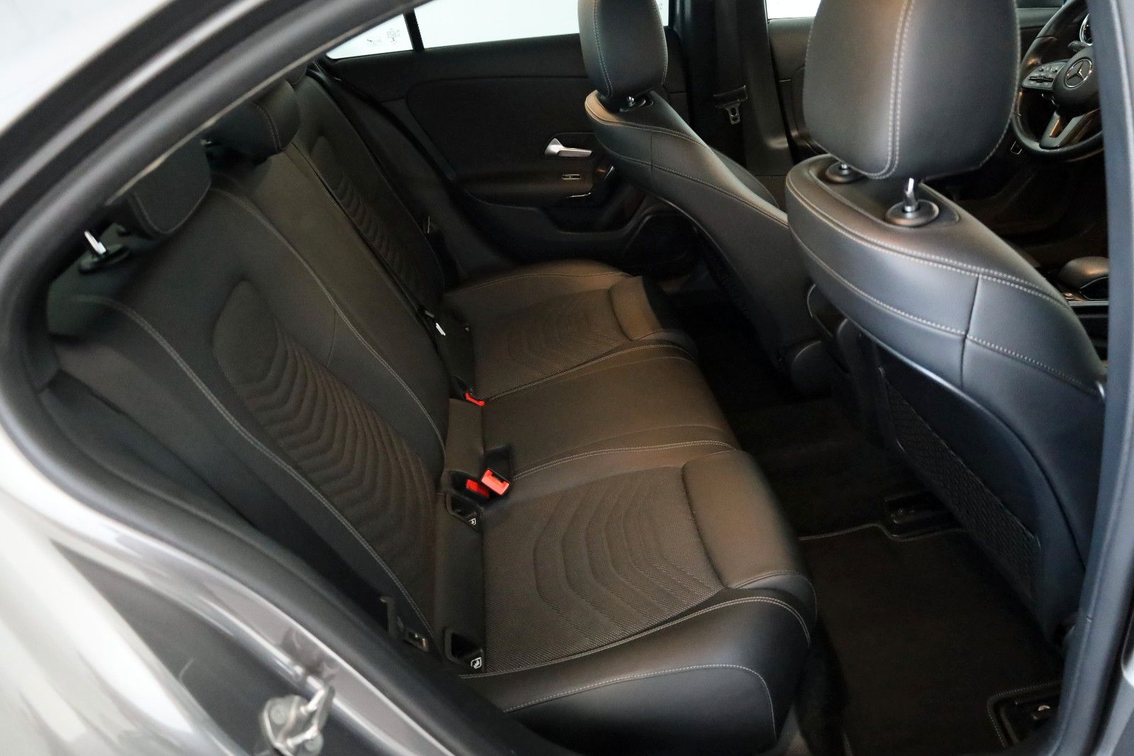 Fahrzeugabbildung Mercedes-Benz A 180 d Style Lim.T.Leder,Navi,LED,SH,Kamera