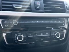 Fahrzeugabbildung 318 i Automatik LED Klimaautom Fahrerprofil Keyl