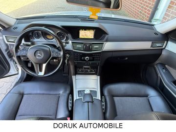 Mercedes E 200 - 11