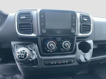 Fotografie 12 des Opel Movano Kasten L2H1 Kamera AHK Allwetter Schwings