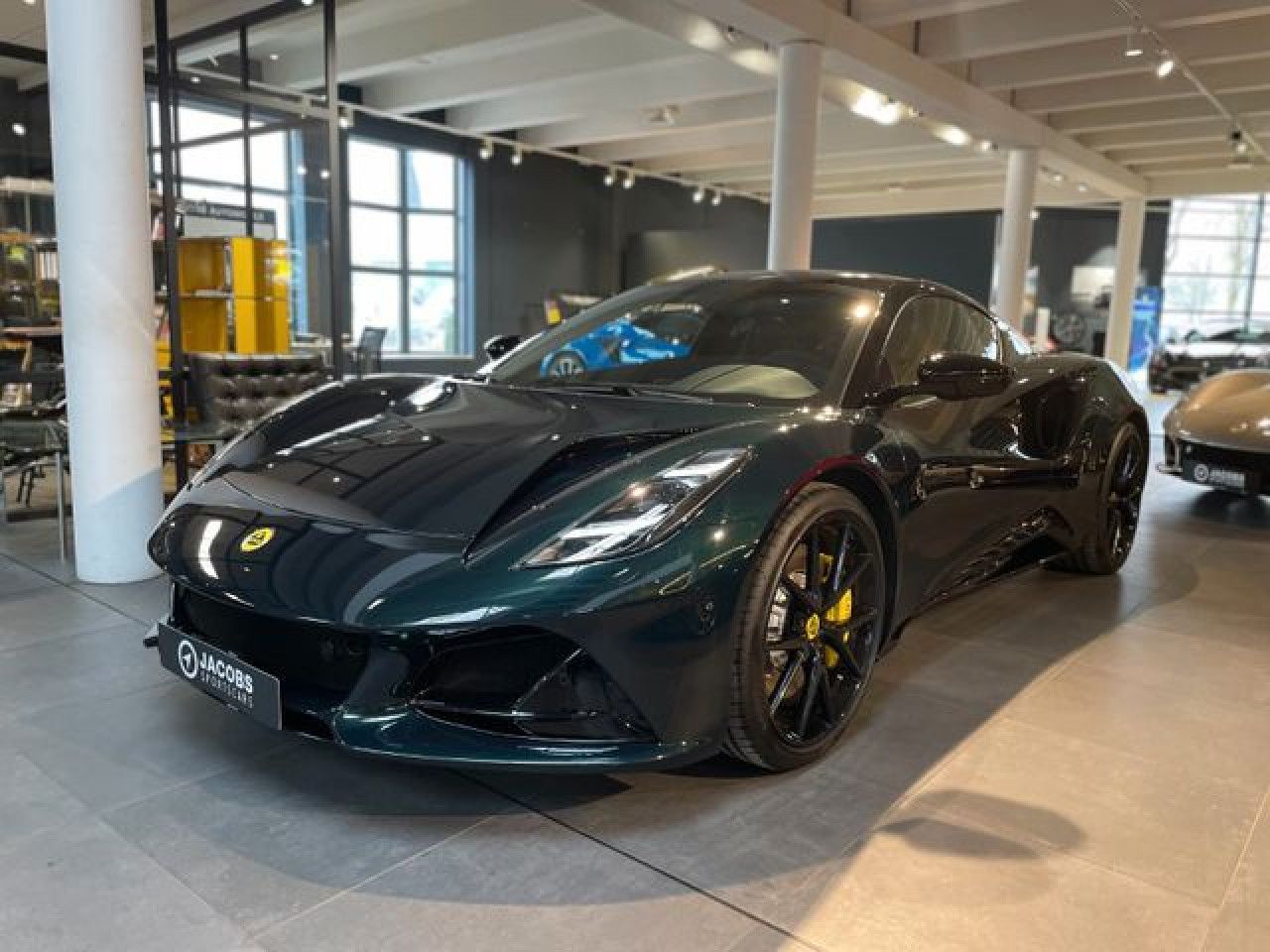 LOTUS Emira