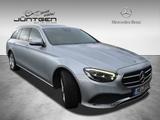 Mercedes-Benz E 220 d T 2 x AVANTGARDE WIDESCREEN LED KAMERA - Mercedes-Benz E 220: T