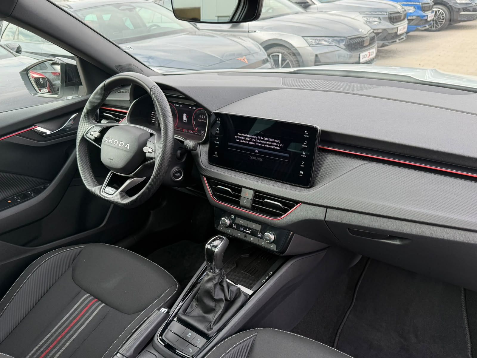 Fahrzeugabbildung SKODA Kamiq 1.5 TSI DSG Monte Carlo PANO*MATRIX*5J.GAR