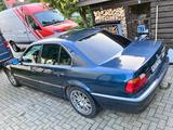 BMW 740i Auto 740i - BMW 740 aus 1995: 740i