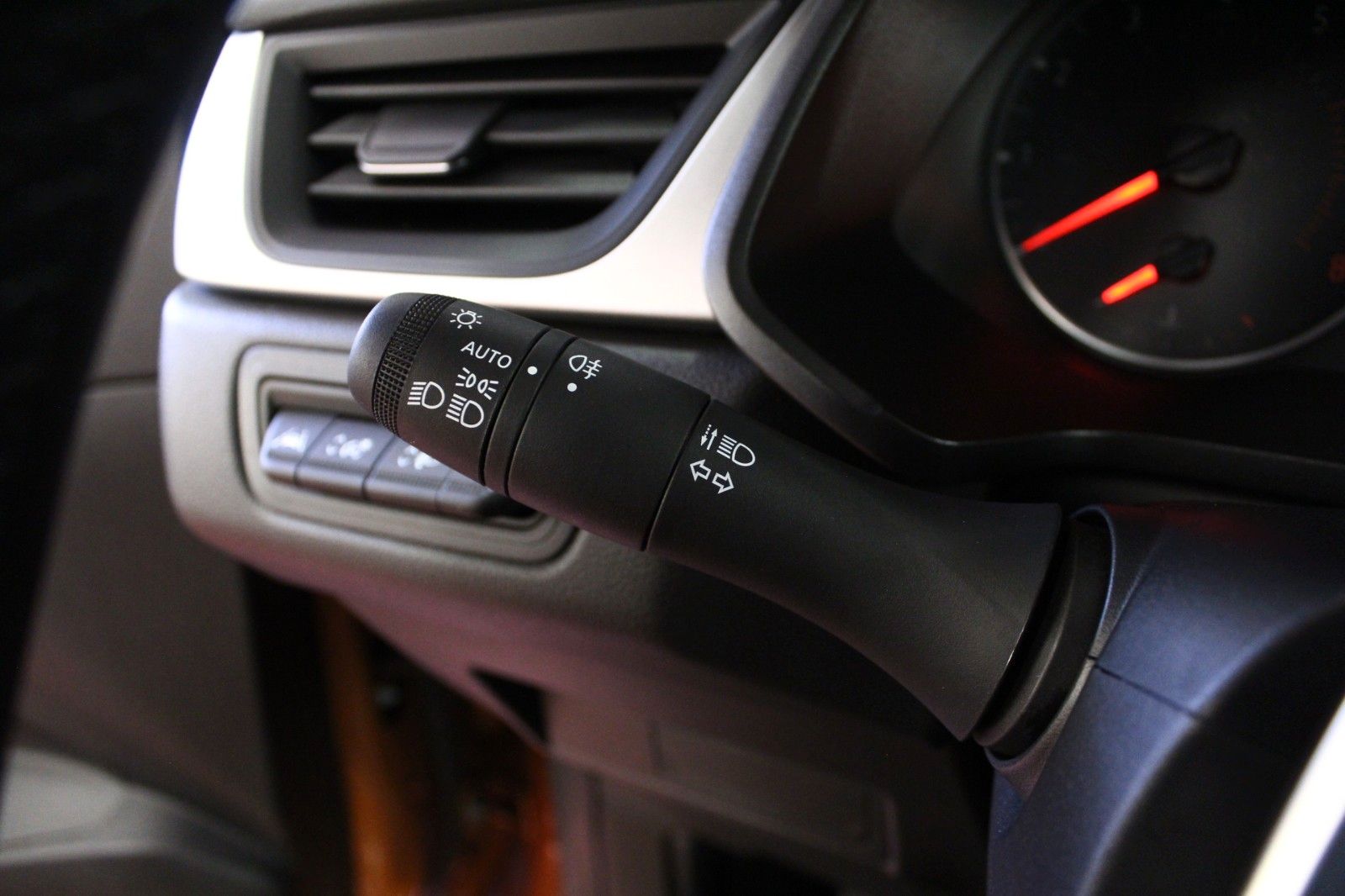Fahrzeugabbildung Renault Captur TCe90 Zen*Easy Link*Klima*Kamera*