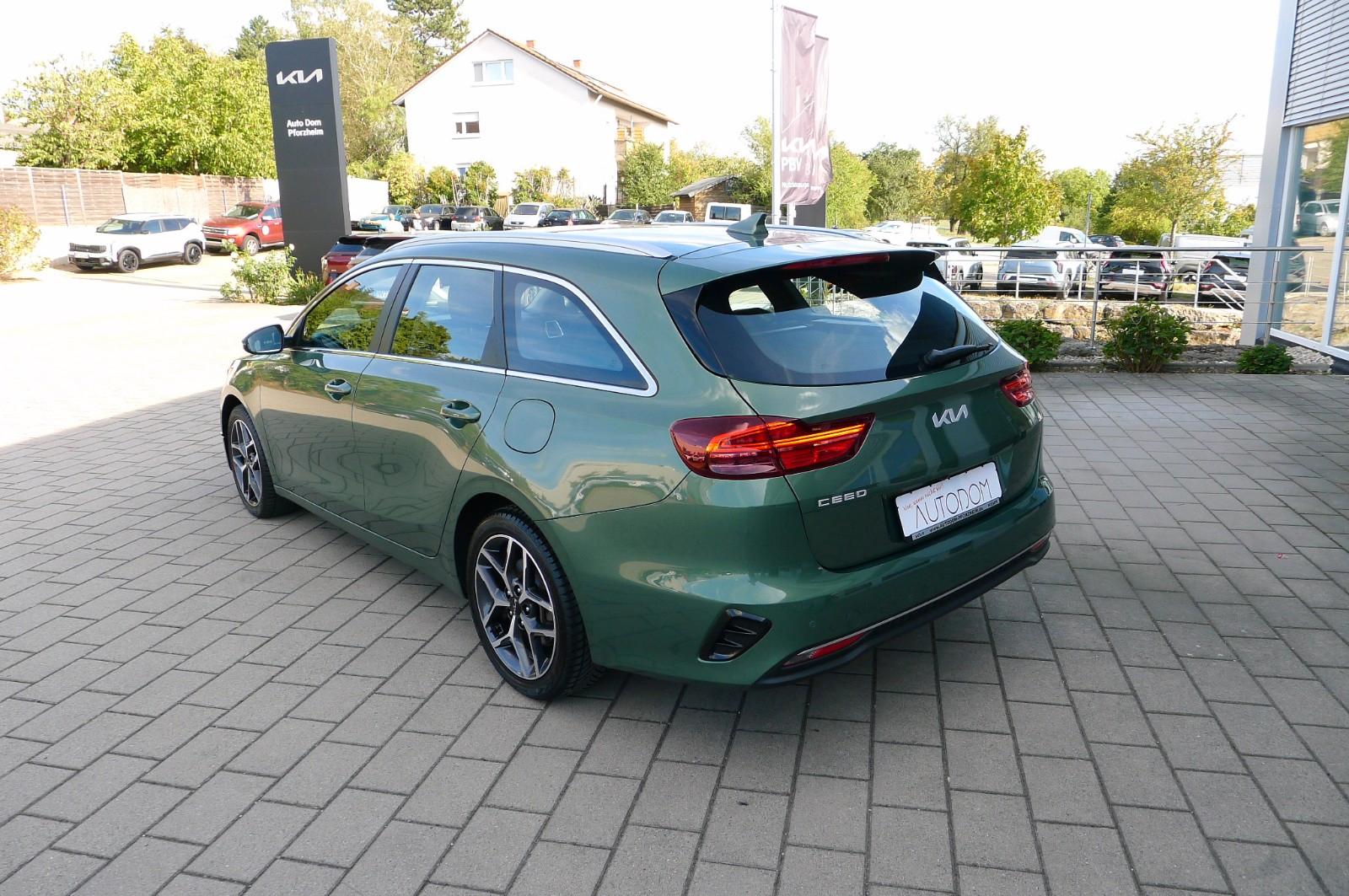 Kia Ceed SW 1.5 T-GDI 140 PS DCT Spirit/Navi/UVO