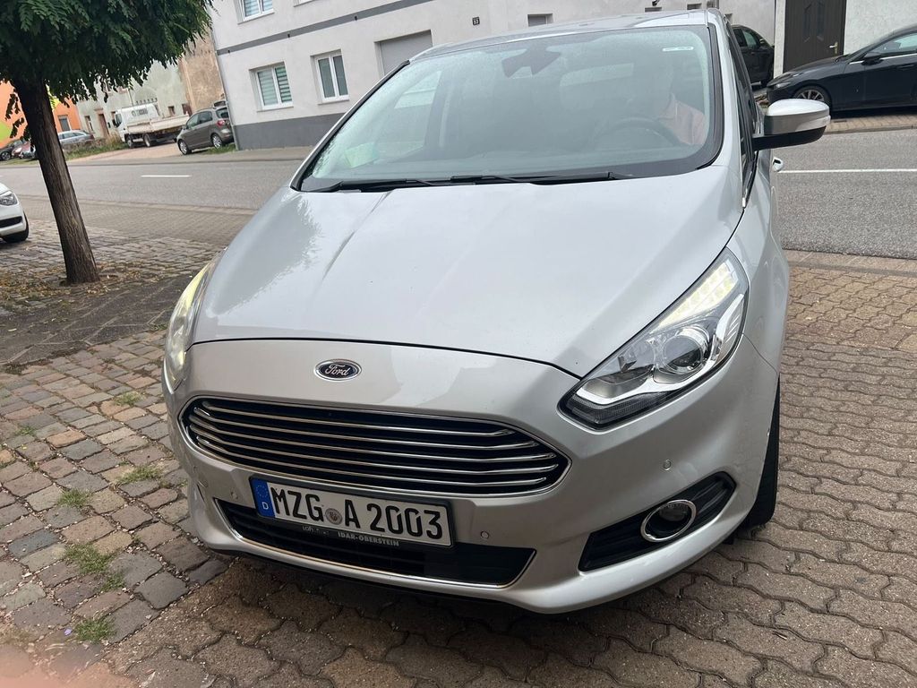 Image of Ford S-Max