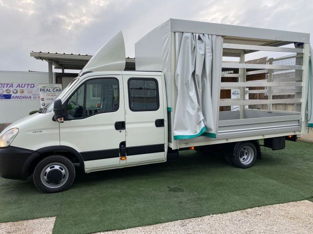 Iveco Daily 7 Posti Apertura Francese