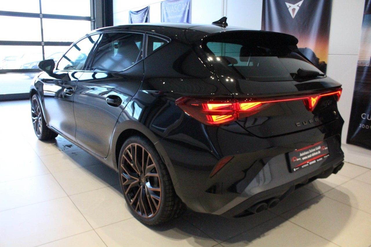 Cupra Leon VZ AHK+MATRIX+ACC+TOTW+CARPLAY+SHZ+RFK imagem 3