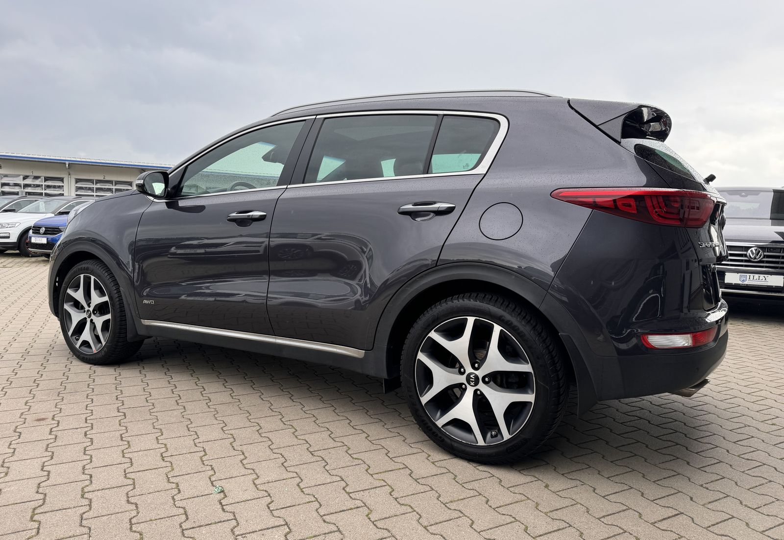 Fahrzeugabbildung Kia Sportage 2.0*CRDI*GT Line*4WD*CAM*AHK*Pano*Navi*