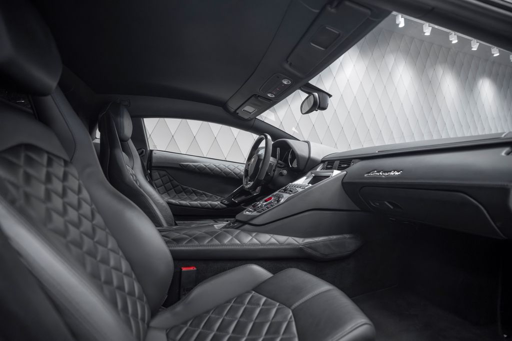 Aventador LP 700-4 MATTBLACK - Bild 15