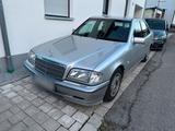 Mercedes-Benz Mercedes Benz C 220 CDI - gebrauchte Mercedes-Benz C 220 aus dem Jahr 1999