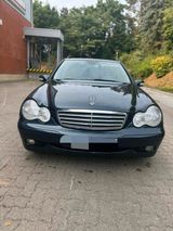 Mercedes-Benz MERCEDES benz w203 c220 CDI  mit neue TÜV - : Kombi, Mercedes W203