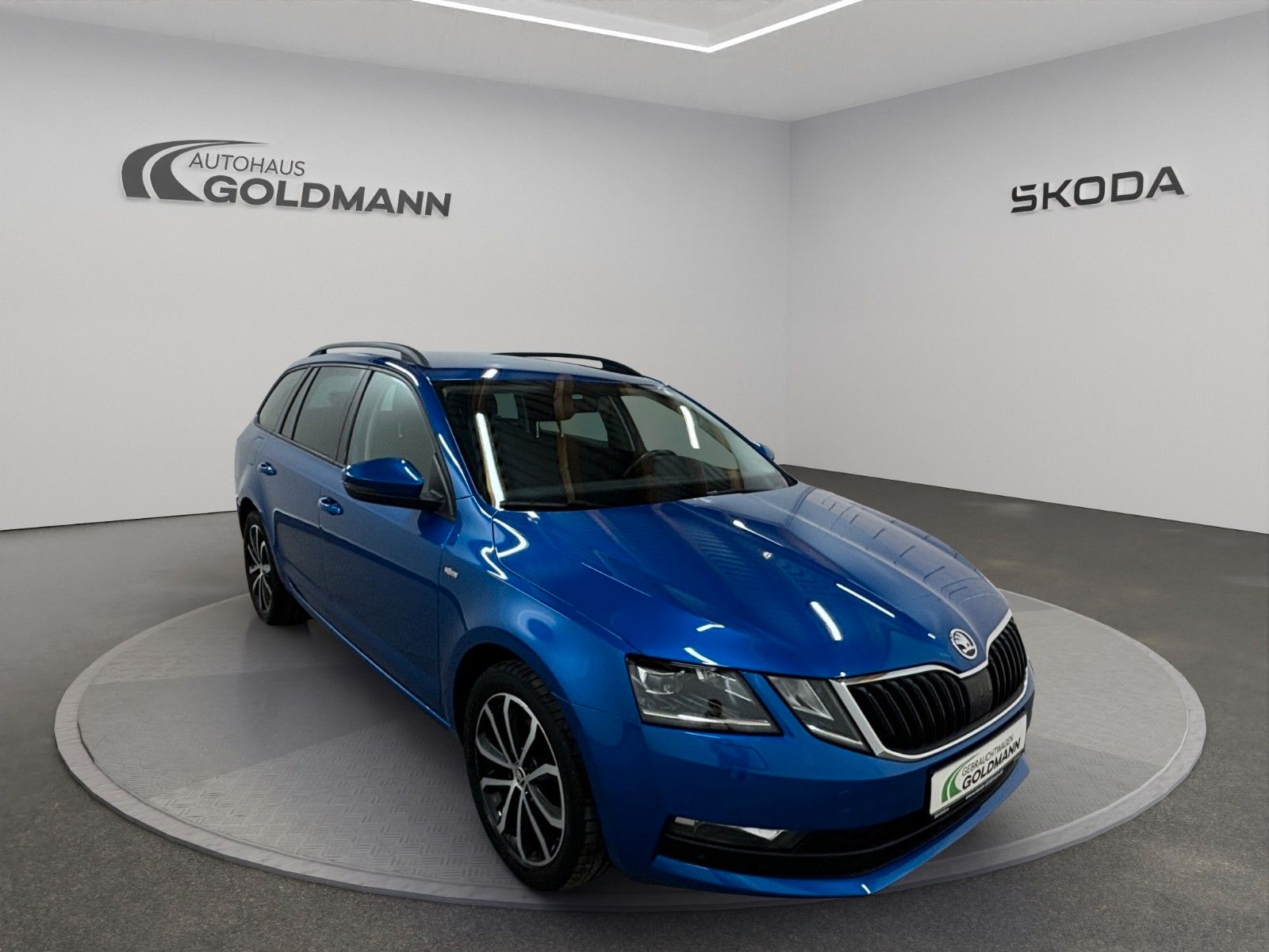 Fahrzeugabbildung SKODA Octavia Combi Soleil 2.0 TDI 110 kW DSG