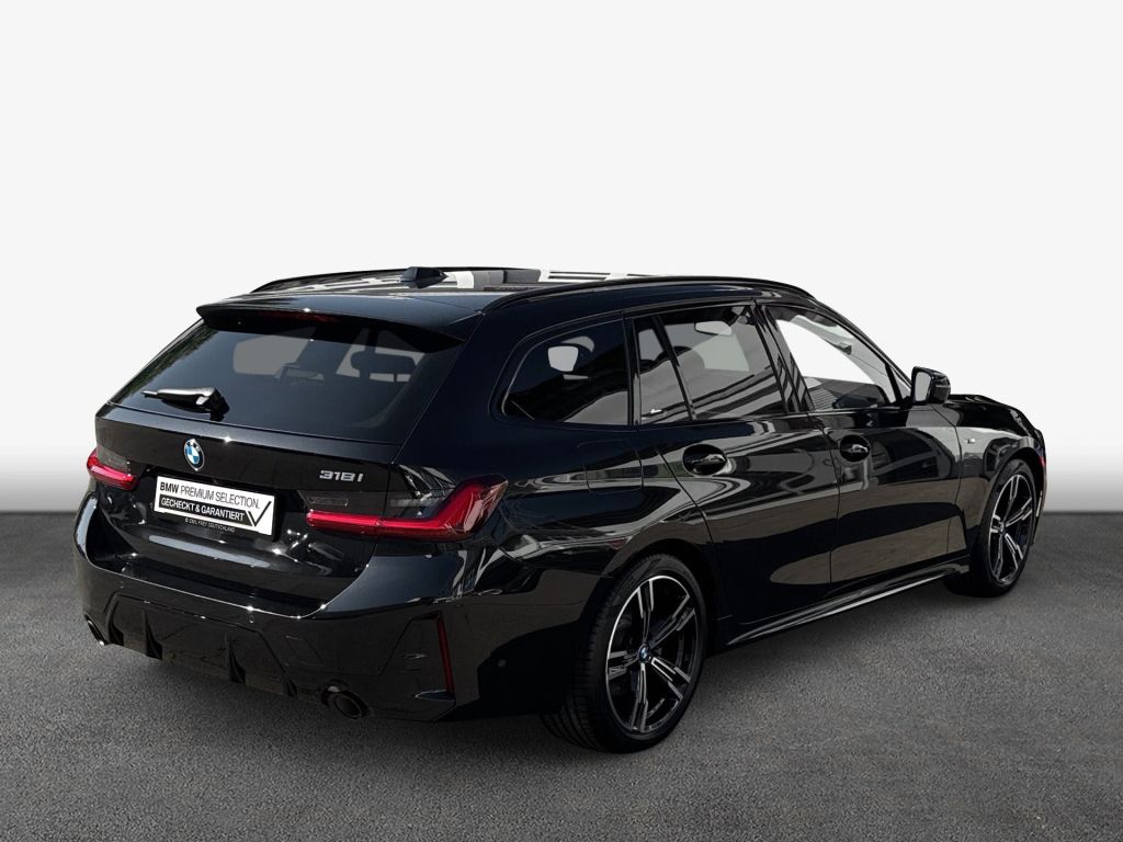 BMW 318i Touring Aut. SHZ LED Sportpaket ParkAssist foto 2