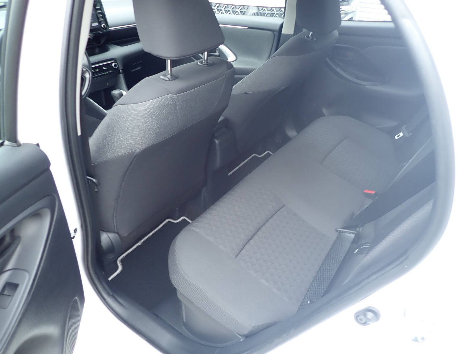 Fahrzeugabbildung Toyota Yaris 1.5 Hybrid Team Deutschland
