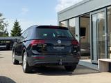 Volkswagen Tiguan Comfortline LED E Klappe AHK Nav - Volkswagen Tiguan: Limousine