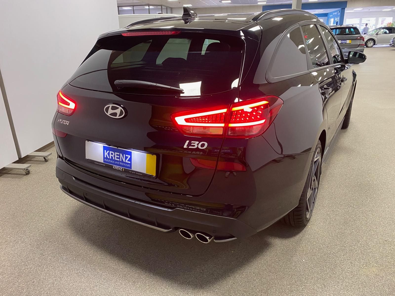 Fahrzeugabbildung Hyundai i30 N-Line APP+KLIMA+RFK+PDC+NAVI+SITZHEIZ+Andro
