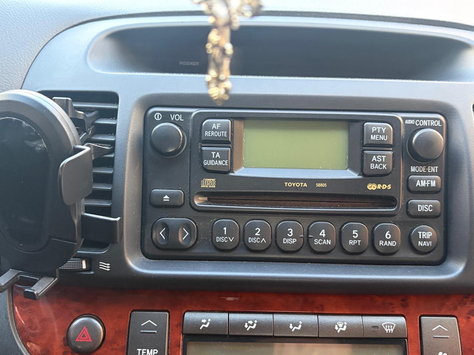 Toyota Camry 2.4 Auto -