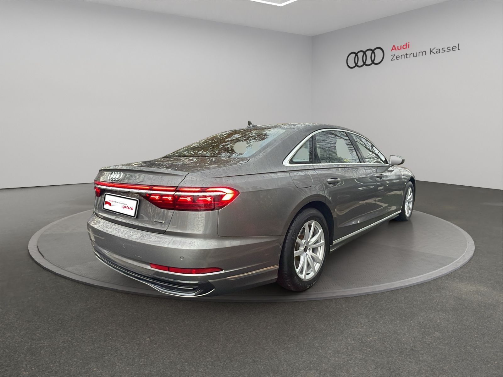 Audi A8 - Bild 7
