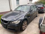 BMW Bmw 318i e90 Motorschaden  - BMW: Motorschade