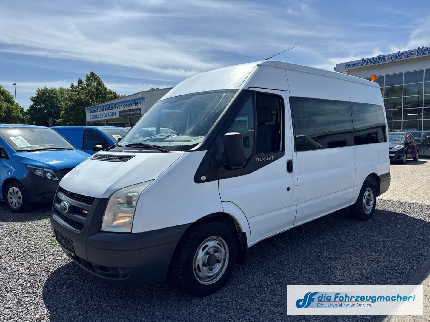 Fahrzeugabbildung Ford Transit Kombi FT300 2.2 TDCI 2x Klima eFH ZV ESP