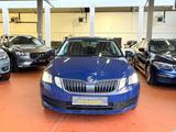 Skoda Octavia Lim. Active-Klima-AHK - Skoda in Bremen