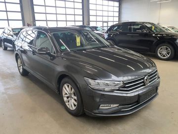 Volkswagen Passat Variant - 2