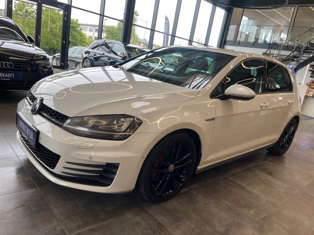 Volkswagen Golf VII Lim. GTD BMT *NAVI*SZHZ*PDC*BI-XENON*