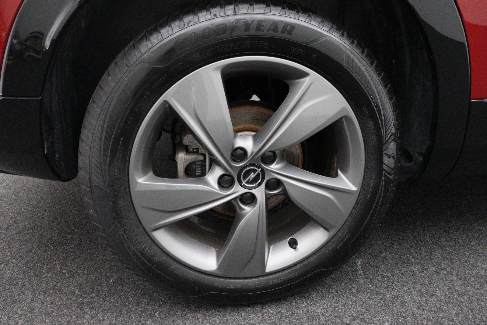 Fahrzeugabbildung Opel Grandland 1.2 GS-Line NAVI LED KAMERA