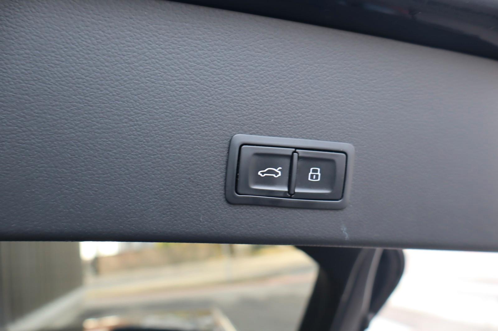 Audi A6 Avant 3.0 BiTDI V6 320 ch BVA quattro S Line / Toit panoramique / Bose / Matrix LED / Caméra de recul
