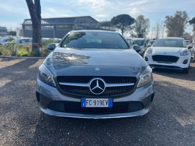 Mercedes-Benz Mercedes-benz A 180 d Automatic Premium